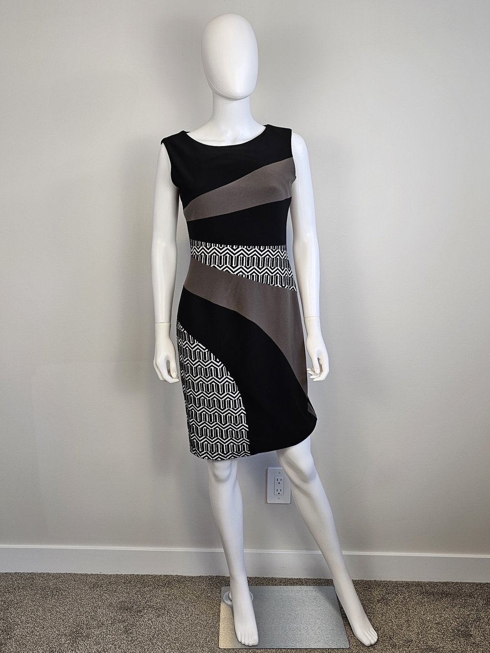 Joseph Ribkoff Black and Taupe Colorblock Midi Dress Sz 8